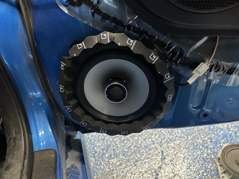 Alpine speaker door install